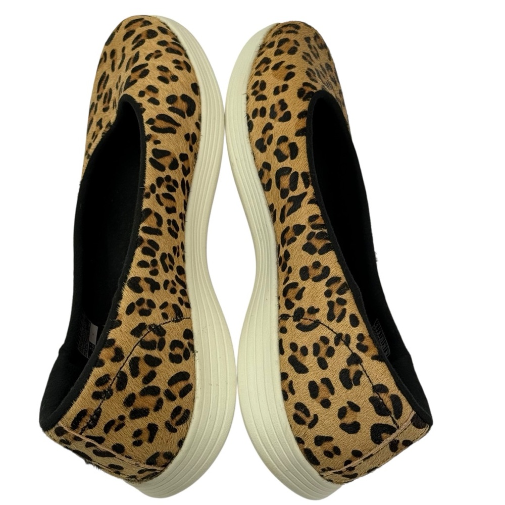 Skechers Leopard Print Tan Black Slip-On Athletic Flats - Picture 8 of 11